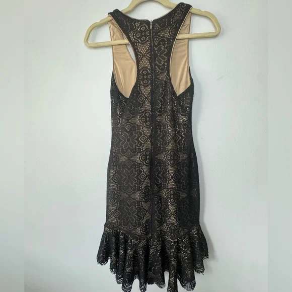 Dress the Population Black & Beige V-Neck Midi Dress - Size Small - Picture 15 of 17